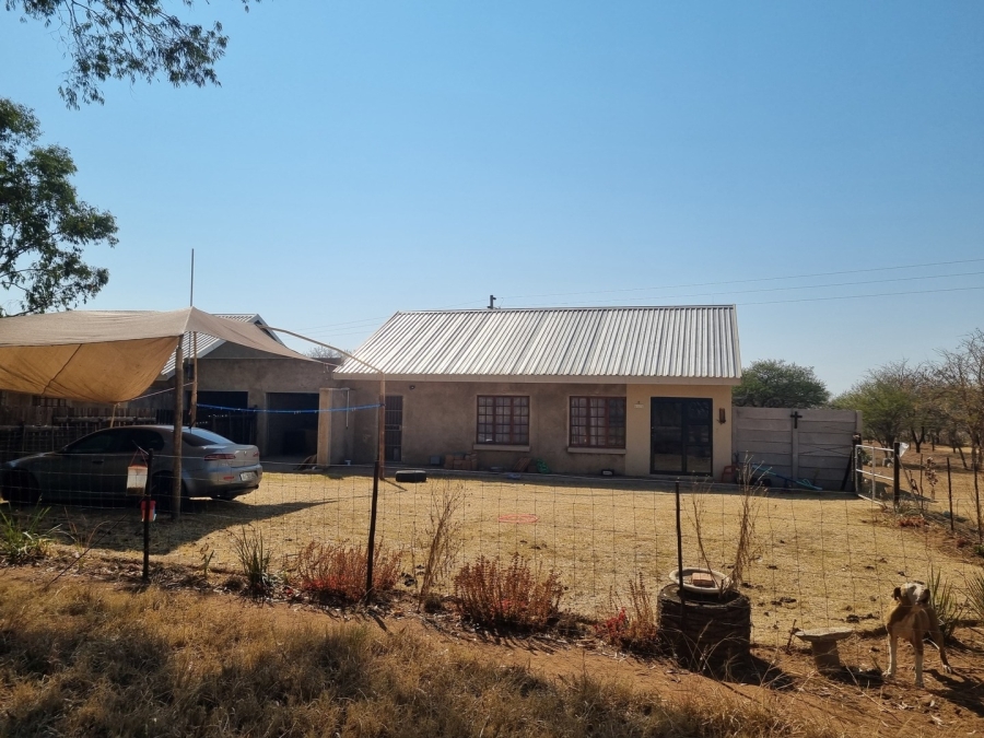 2 Bedroom Property for Sale in Myngenoegen A H Limpopo