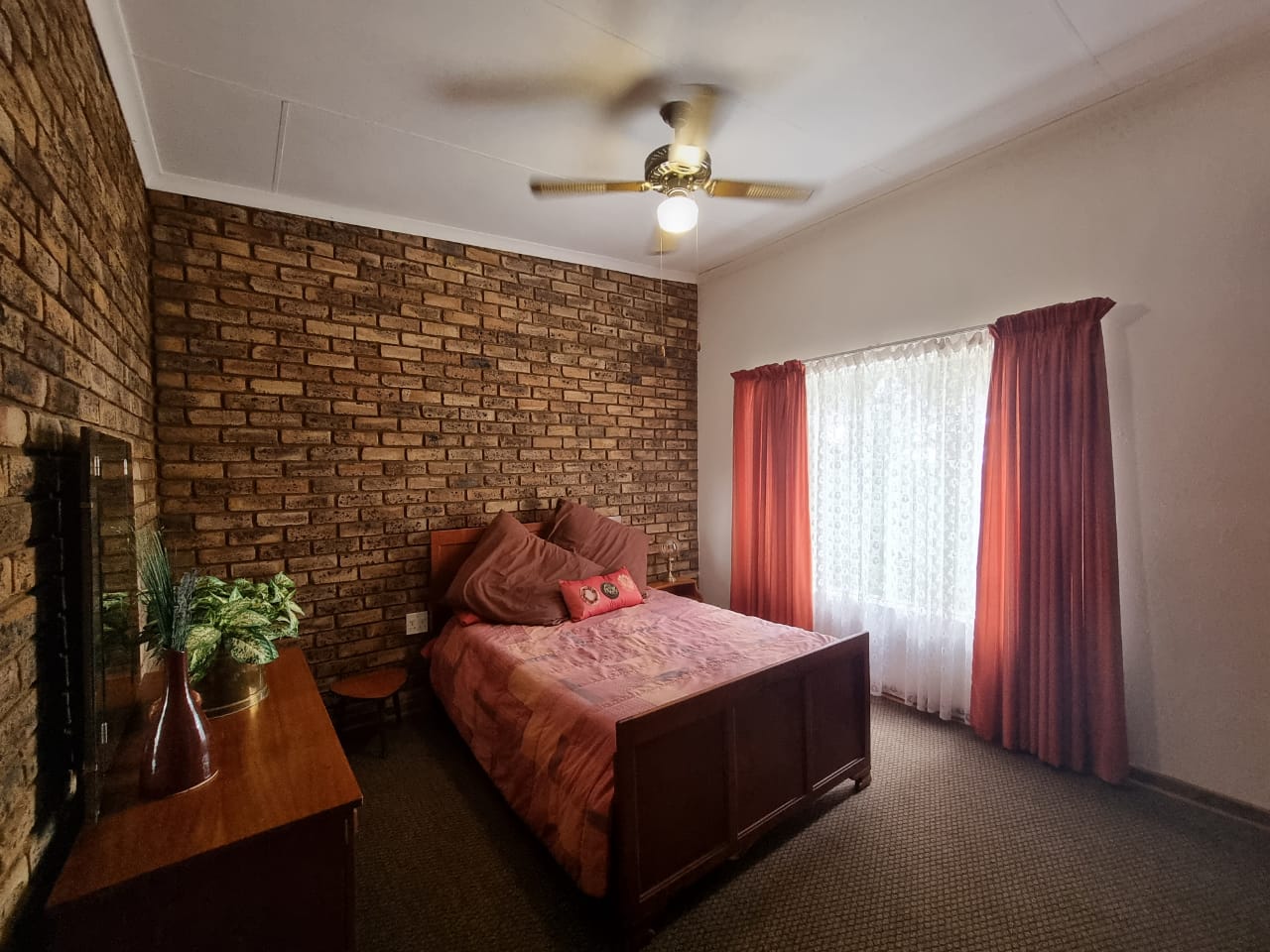 6 Bedroom Property for Sale in Radium Limpopo