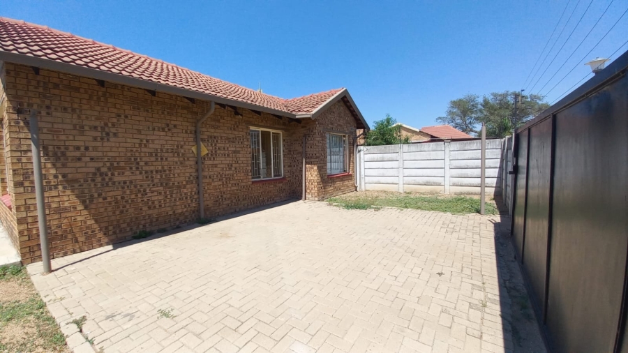 3 Bedroom Property for Sale in Emdo Park Limpopo