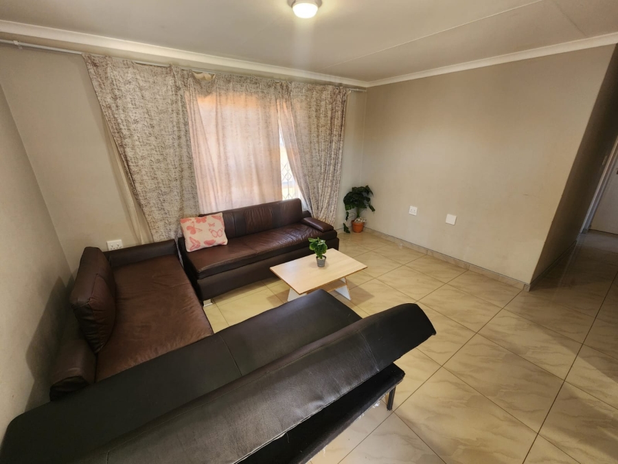 To Let 3 Bedroom Property for Rent in Southern Gateway Limpopo