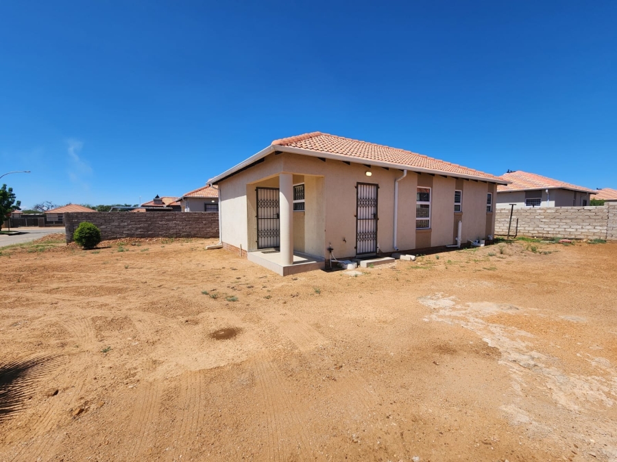 To Let 3 Bedroom Property for Rent in Southern Gateway Limpopo