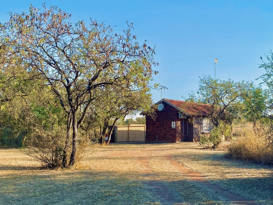 4 Bedroom Property for Sale in Myngenoegen A H Limpopo