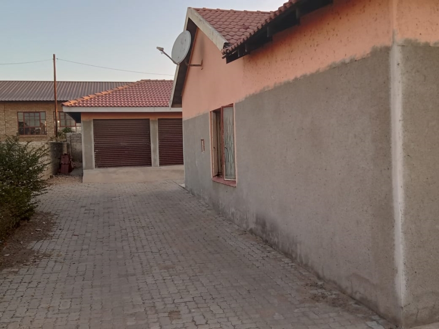 3 Bedroom Property for Sale in Seshego 9D Limpopo