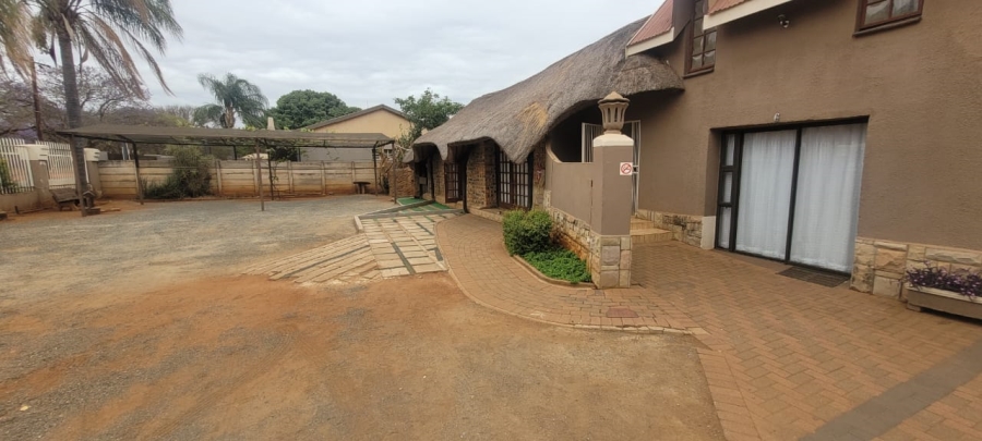 17 Bedroom Property for Sale in Mokopane Central Limpopo