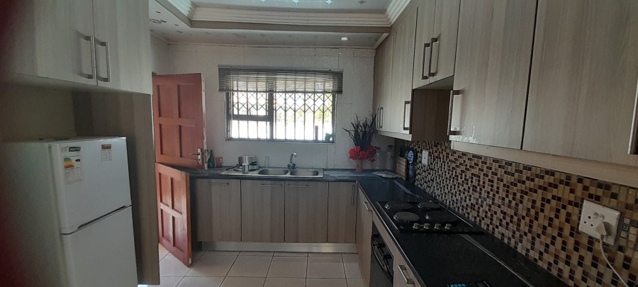 3 Bedroom Property for Sale in Chroompark Limpopo