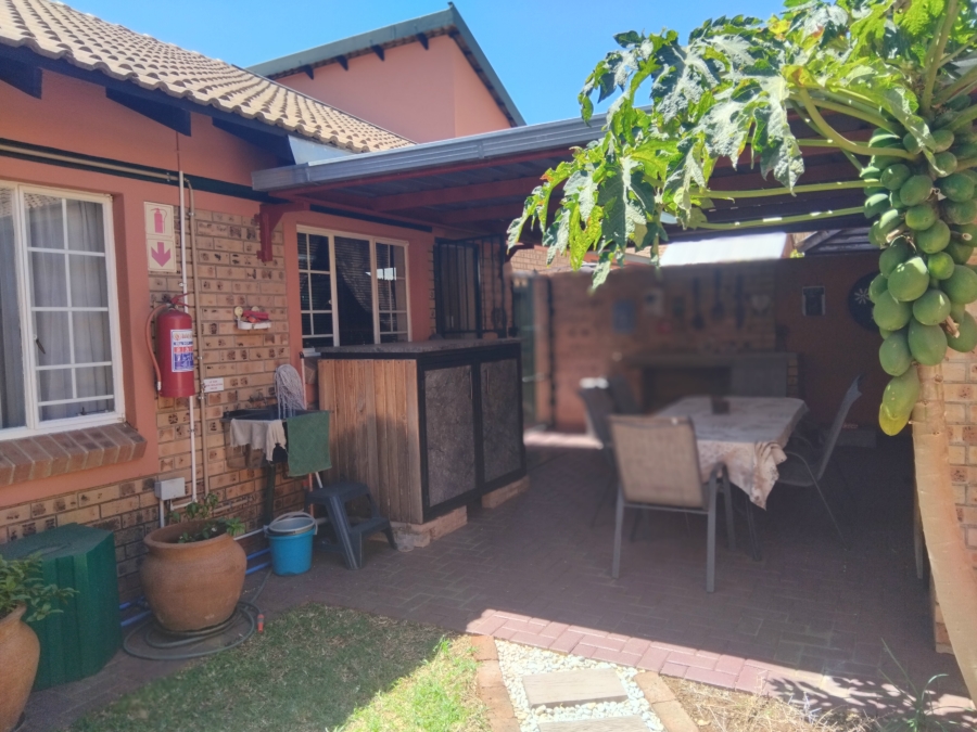 3 Bedroom Property for Sale in Bendor Limpopo