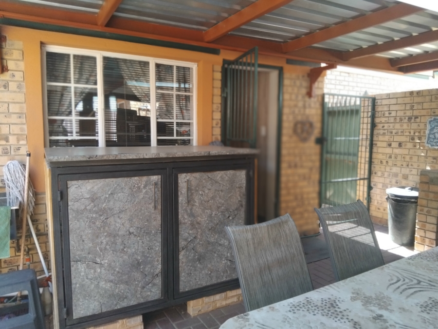 3 Bedroom Property for Sale in Bendor Limpopo