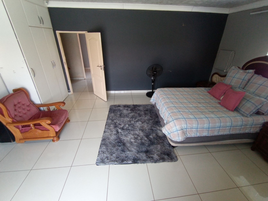 4 Bedroom Property for Sale in Chroompark Limpopo