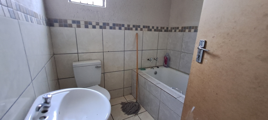 3 Bedroom Property for Sale in Polokwane Ext 76 Limpopo