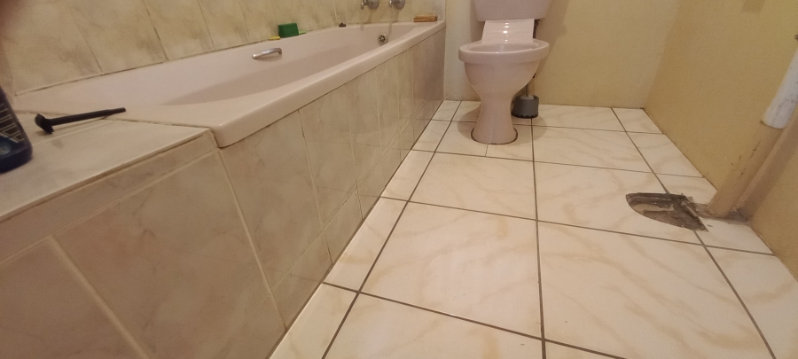 3 Bedroom Property for Sale in Madiba Park Limpopo