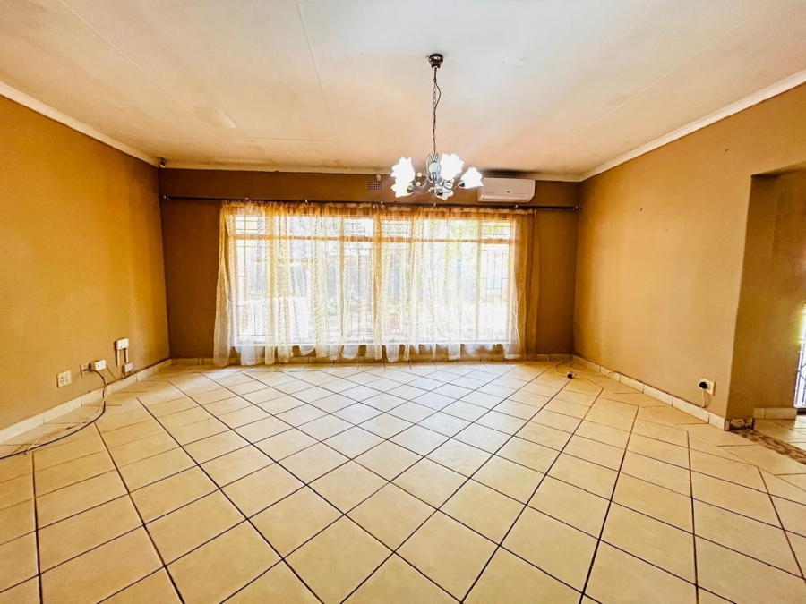 4 Bedroom Property for Sale in Chroompark Limpopo