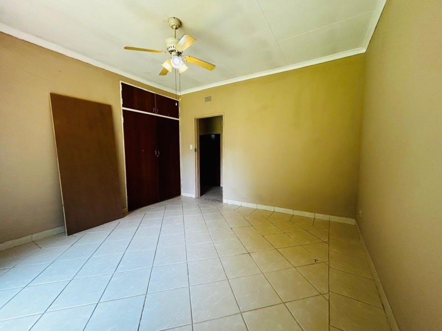 4 Bedroom Property for Sale in Chroompark Limpopo