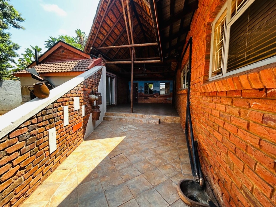 4 Bedroom Property for Sale in Chroompark Limpopo