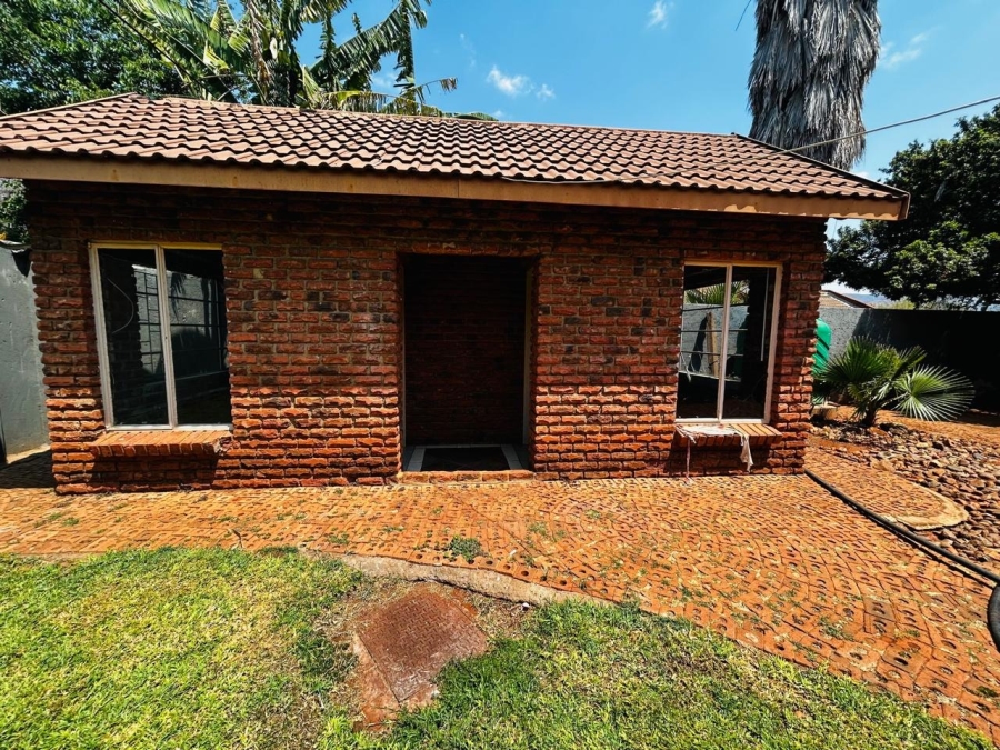 4 Bedroom Property for Sale in Chroompark Limpopo