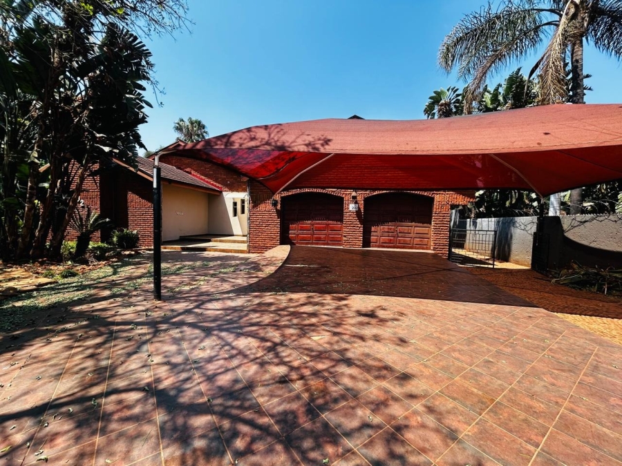 4 Bedroom Property for Sale in Chroompark Limpopo