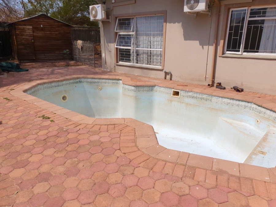 4 Bedroom Property for Sale in Modimolle Limpopo