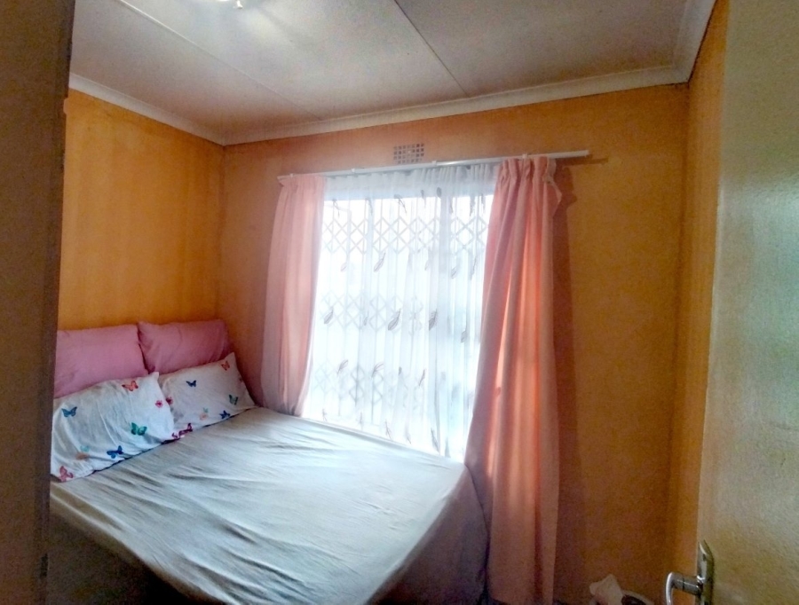 3 Bedroom Property for Sale in Madiba Park Limpopo