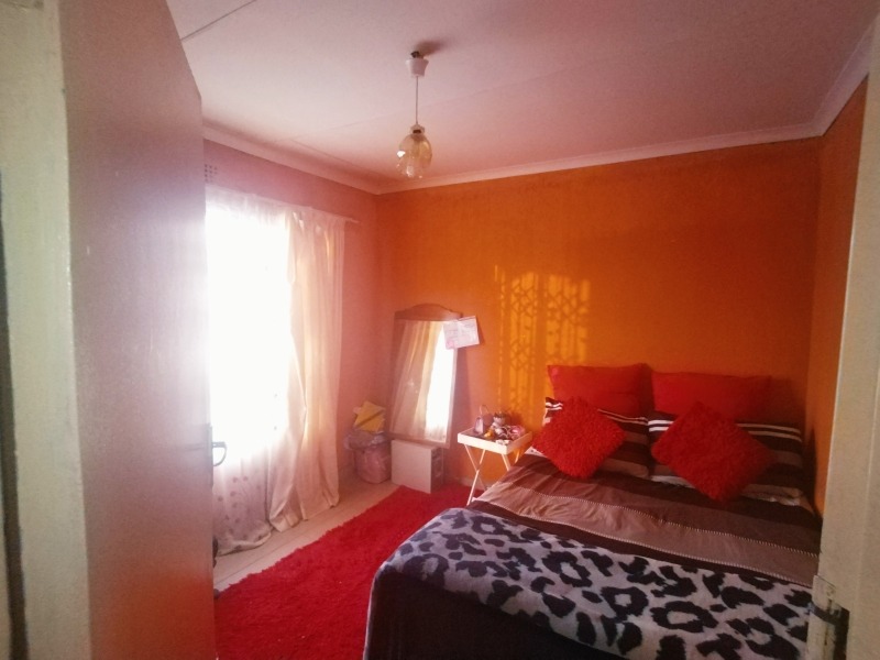 3 Bedroom Property for Sale in Madiba Park Limpopo