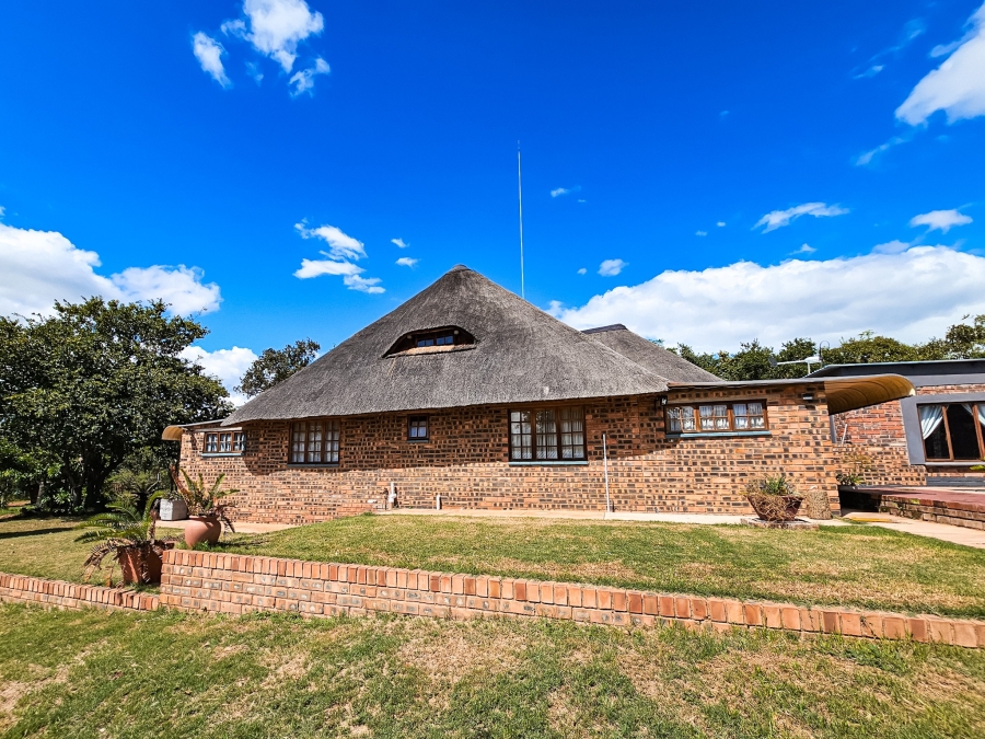 4 Bedroom Property for Sale in Mookgopong Limpopo