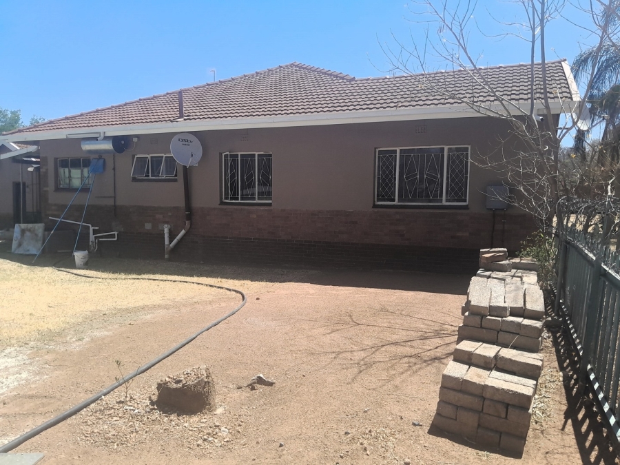 To Let 4 Bedroom Property for Rent in Bela Bela Limpopo