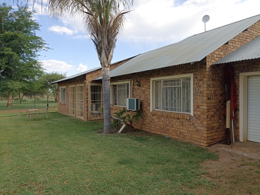 6 Bedroom Property for Sale in Bela Bela Limpopo