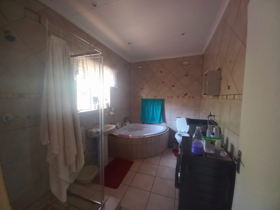 5 Bedroom Property for Sale in Bela Bela Limpopo