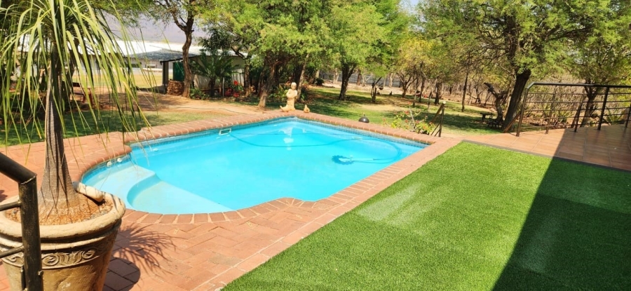 6 Bedroom Property for Sale in Thabazimbi Limpopo