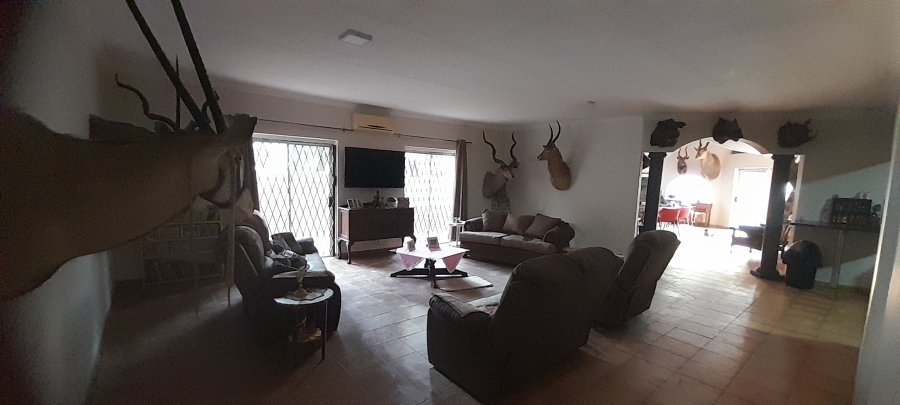 5 Bedroom Property for Sale in Impala Park Limpopo