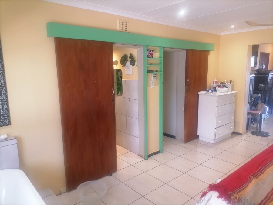 4 Bedroom Property for Sale in Annadale Limpopo