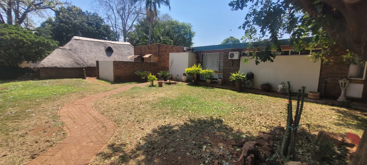 5 Bedroom Property for Sale in Trim Park Limpopo