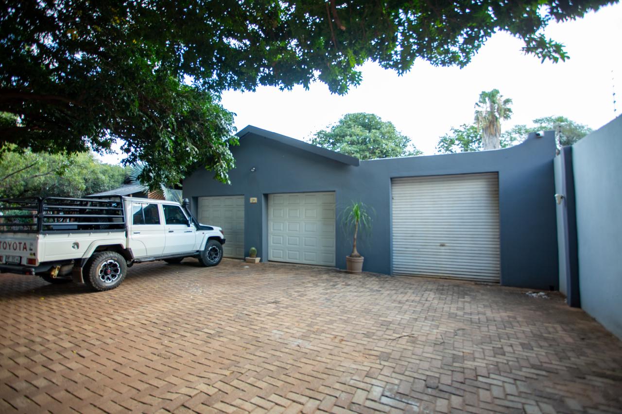 4 Bedroom Property for Sale in Chroompark Limpopo