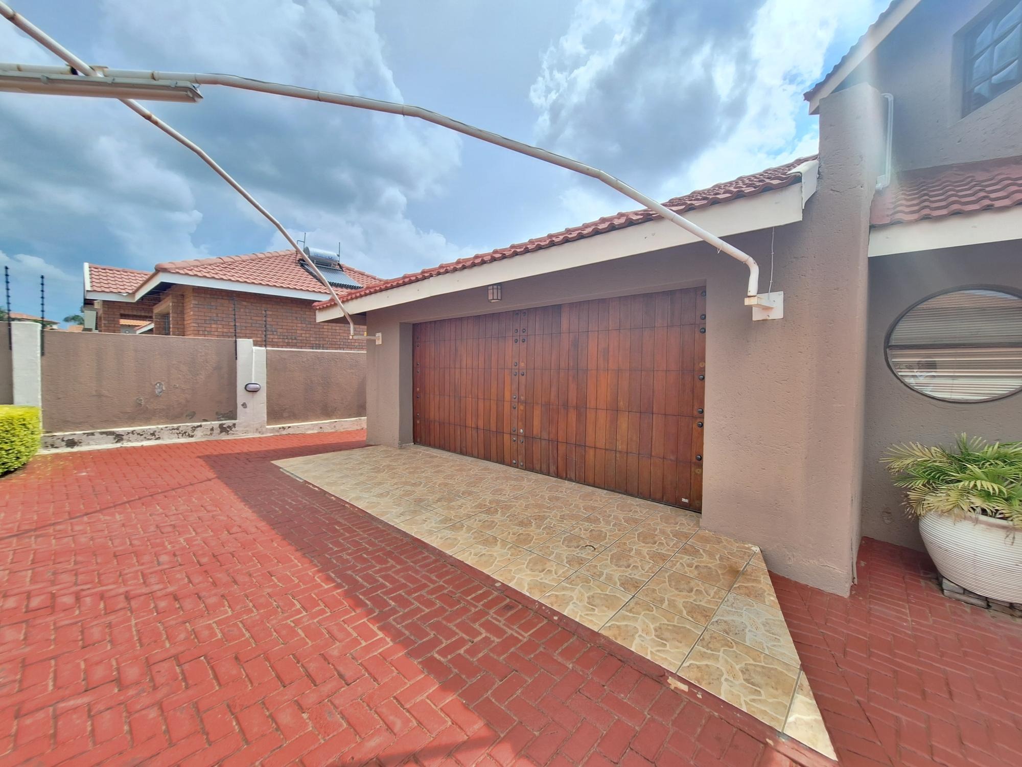 4 Bedroom Property for Sale in Bendor Limpopo