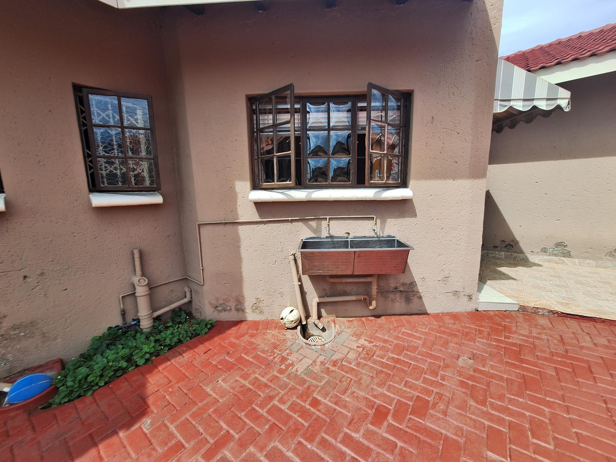 4 Bedroom Property for Sale in Bendor Limpopo