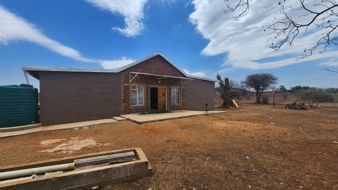 To Let 4 Bedroom Property for Rent in Baskoppies A H Limpopo