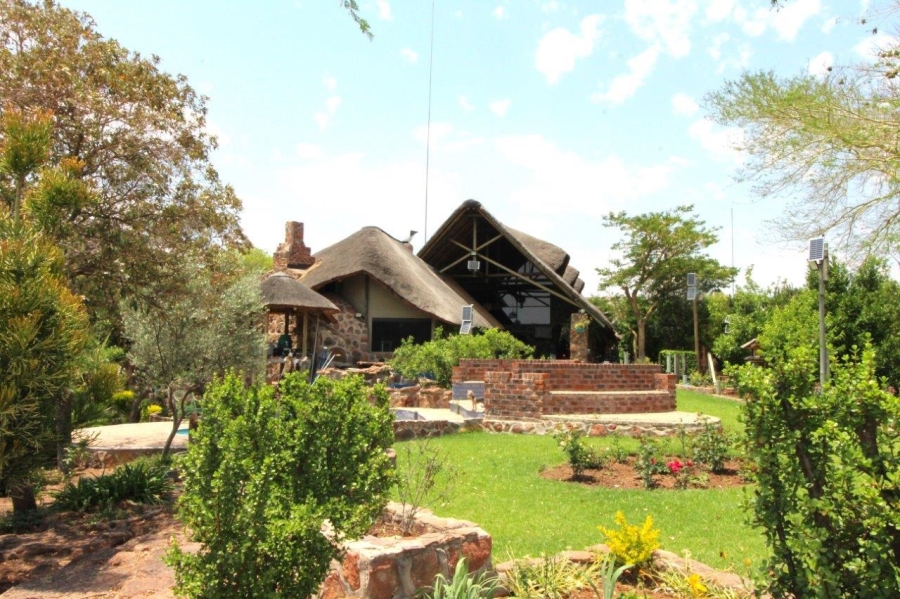 7 Bedroom Property for Sale in Vaalwater Limpopo