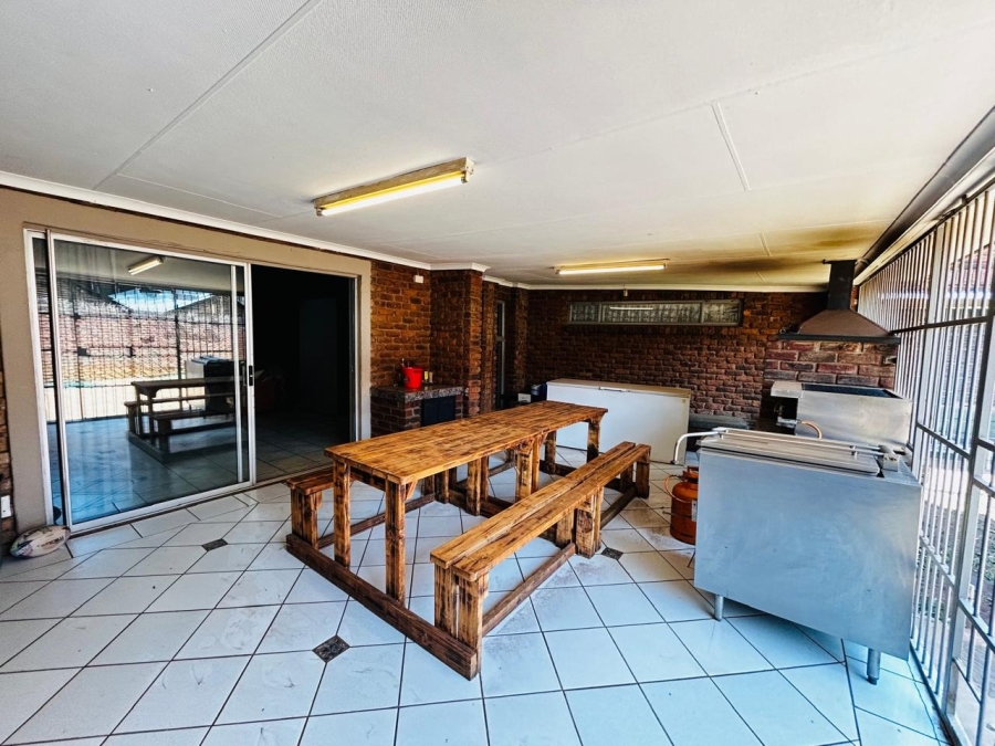 4 Bedroom Property for Sale in Chroompark Limpopo