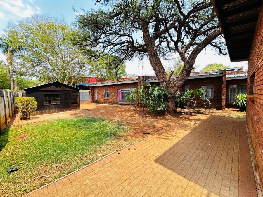 4 Bedroom Property for Sale in Chroompark Limpopo