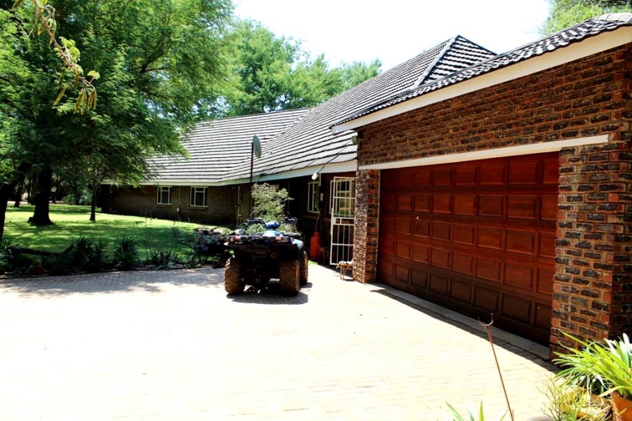 4 Bedroom Property for Sale in Northam Limpopo