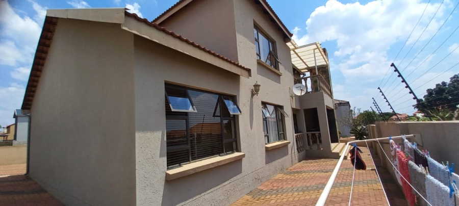 3 Bedroom Property for Sale in Thornhill Limpopo