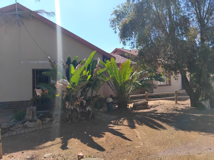 3 Bedroom Property for Sale in Penina Park Limpopo