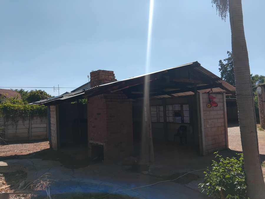 3 Bedroom Property for Sale in Penina Park Limpopo