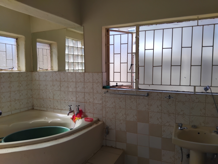 3 Bedroom Property for Sale in Penina Park Limpopo