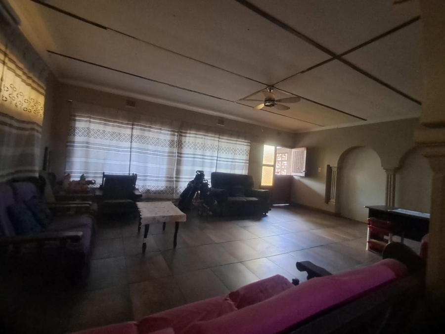 7 Bedroom Property for Sale in Mokopane Central Limpopo