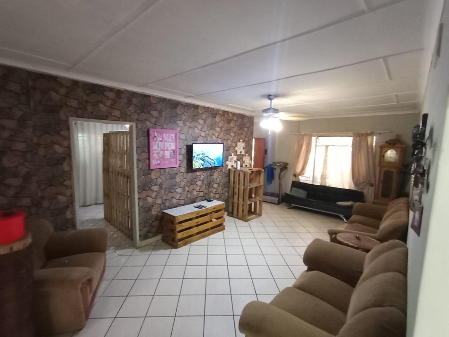 7 Bedroom Property for Sale in Mokopane Central Limpopo