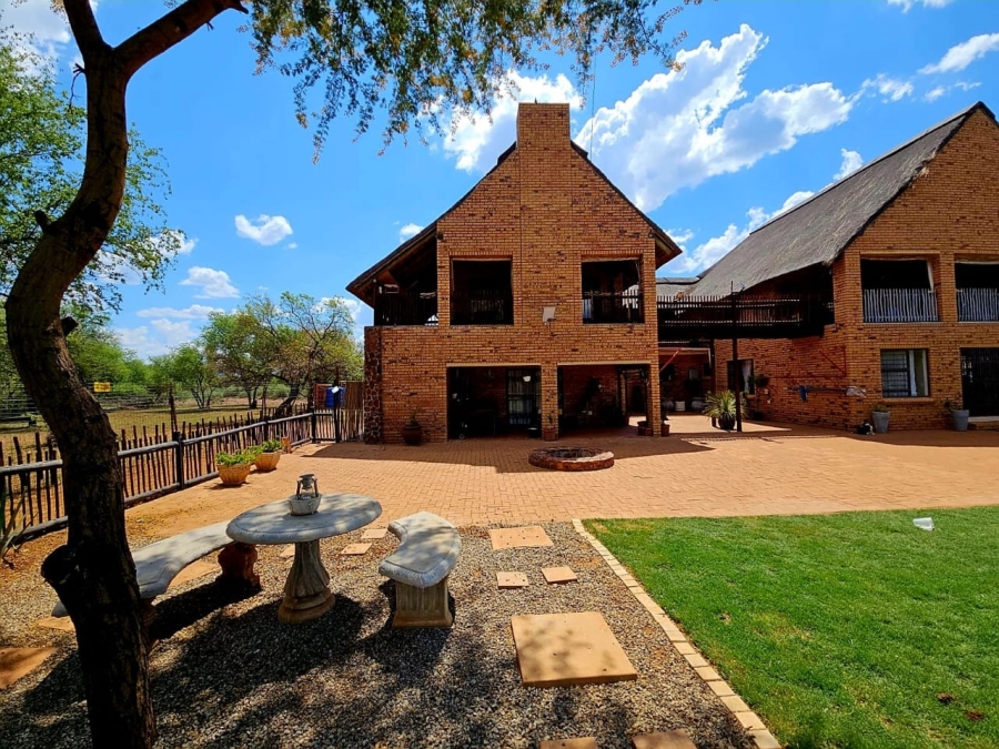 6 Bedroom Property for Sale in Thabazimbi Limpopo