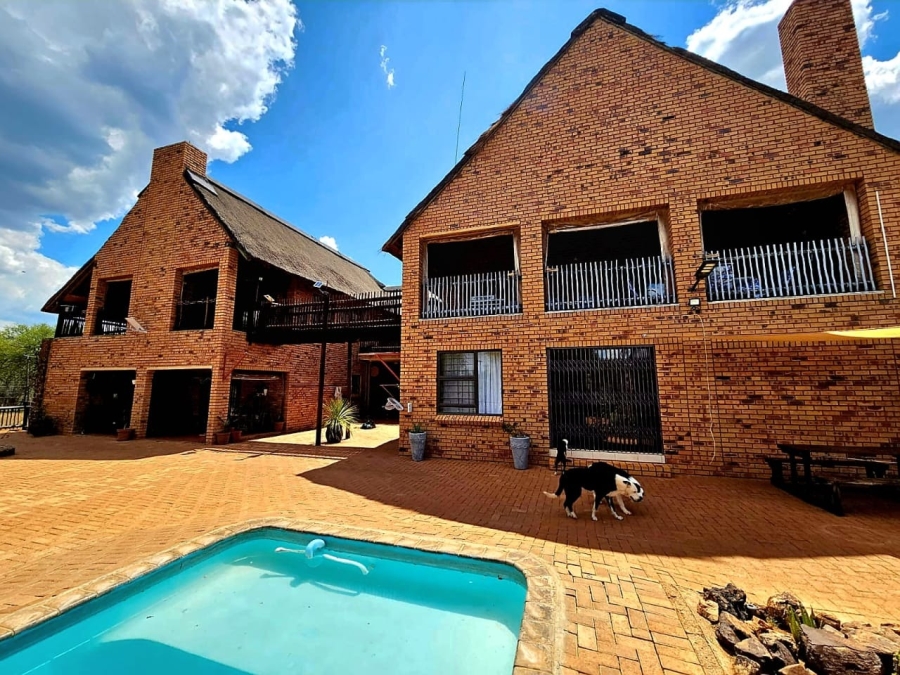 6 Bedroom Property for Sale in Thabazimbi Limpopo