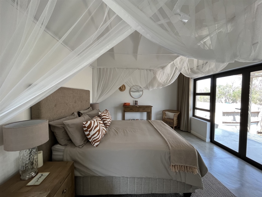 5 Bedroom Property for Sale in Moditlo Wildlife Estate Limpopo