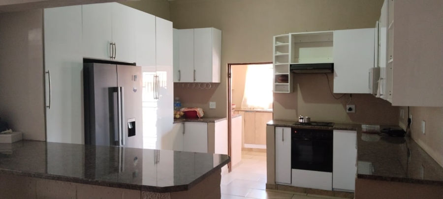 3 Bedroom Property for Sale in Nirvana Limpopo