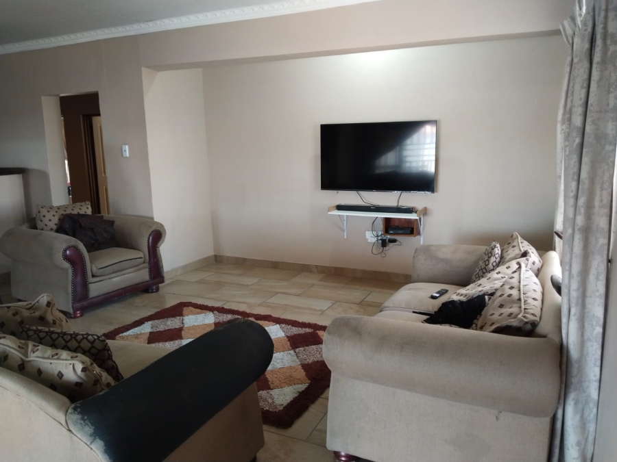 3 Bedroom Property for Sale in Nirvana Limpopo