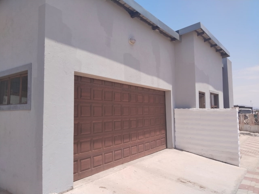 3 Bedroom Property for Sale in Nirvana Limpopo